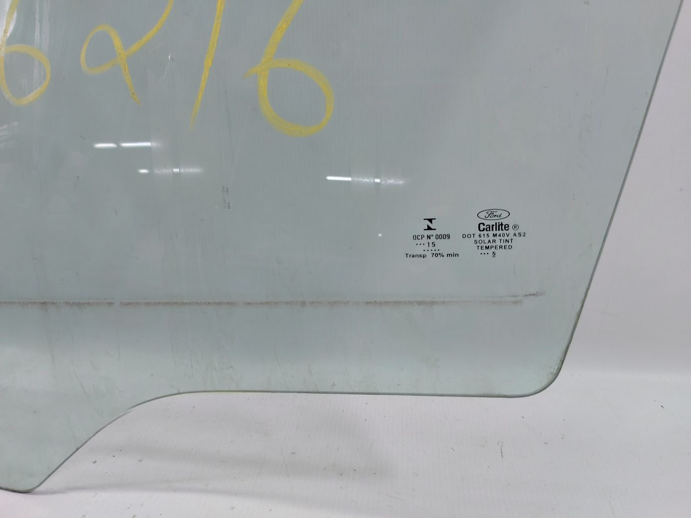 Focus Скло дверей передньої лівої Ford Focus 2012-2018 F1EZ5821411A Ford Focus 3