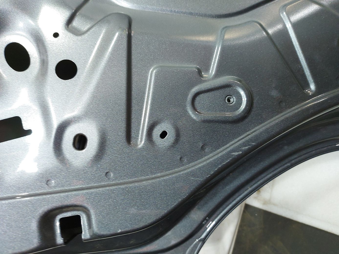 Двери Дверь задняя левая (темно-серая) Volkswagen 12D833055 Volkswagen ID.6 11