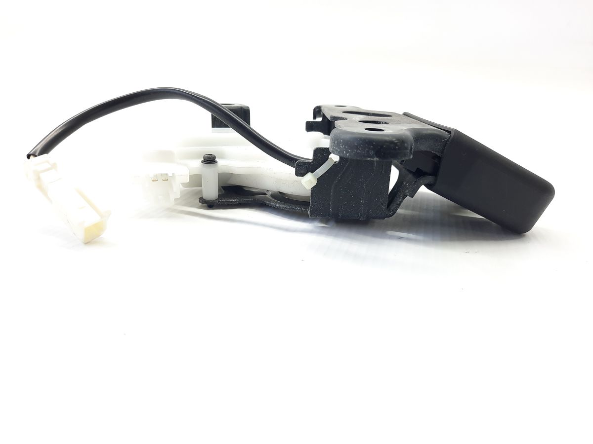 Insight Замок крышки багажника Honda Insight 2010-2014 74801TM8J03 Honda Insight 3