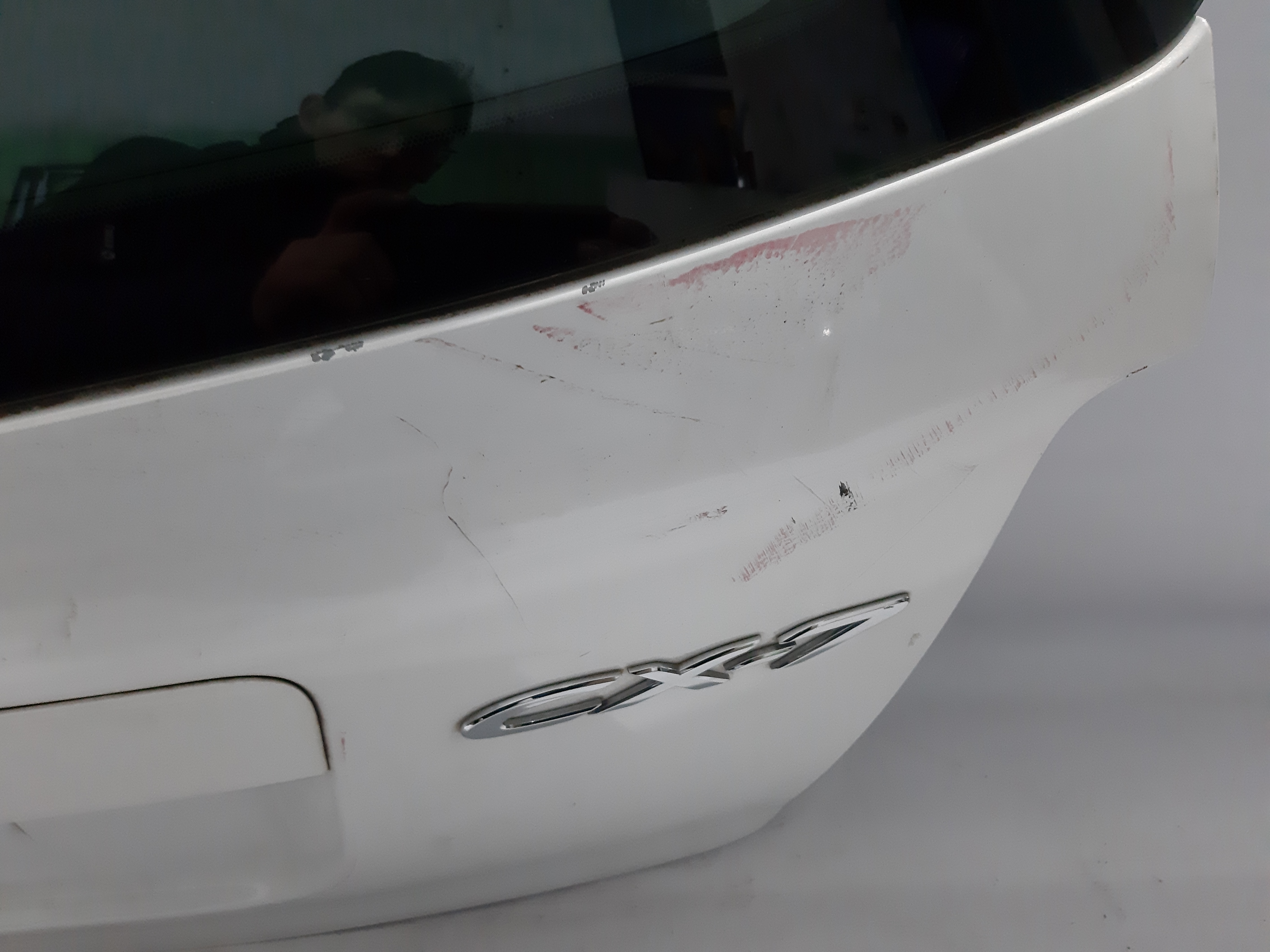 Cx-7 Крышка багажника голая Mazda CX-7 2007-2012 EGY16202XE Mazda CX-7 2