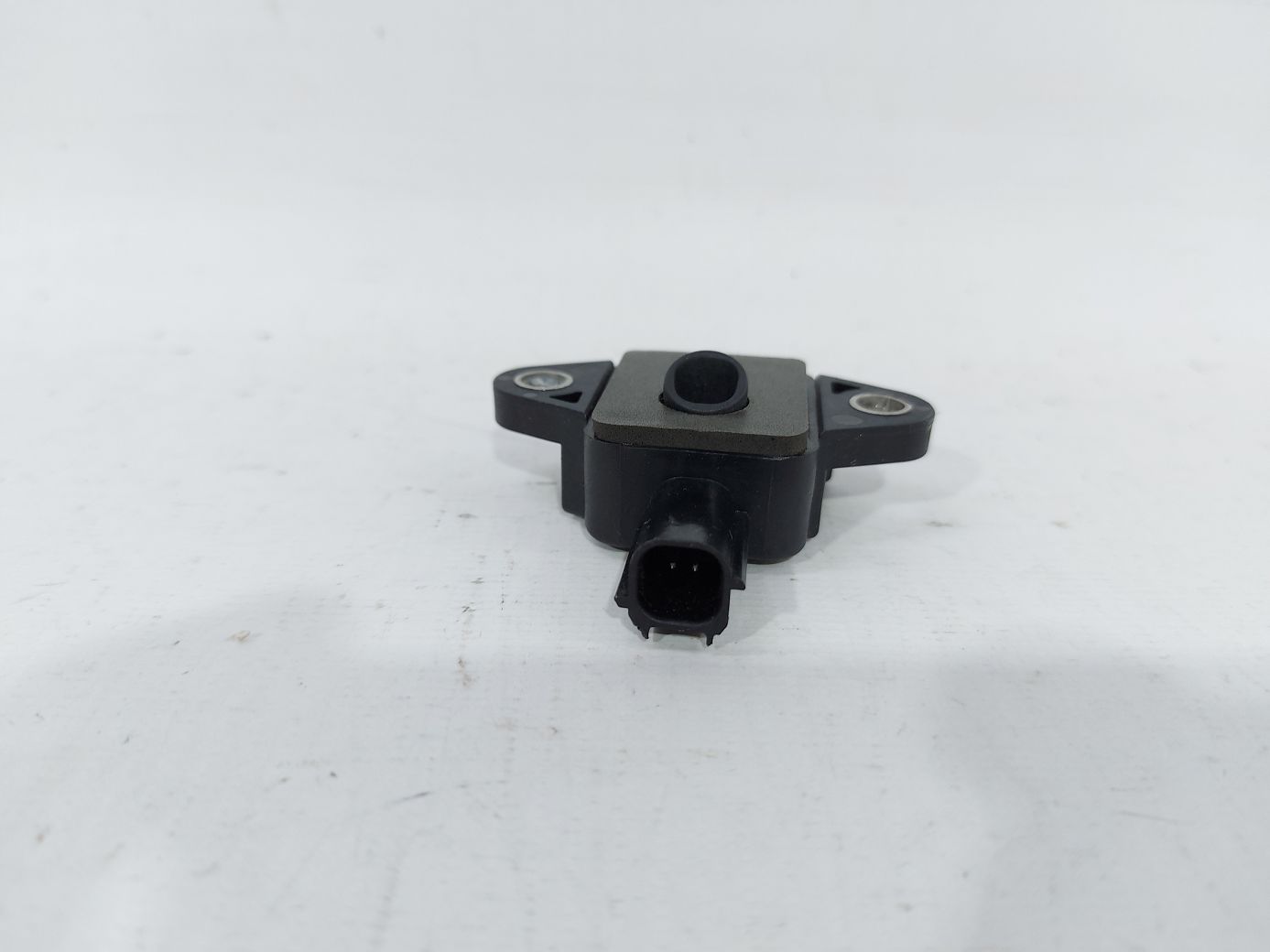 Veloster Датчик удару дверей передньої правої/лівої Hyundai Veloster 2012-2017 959201R200 Hyundai Veloster 5