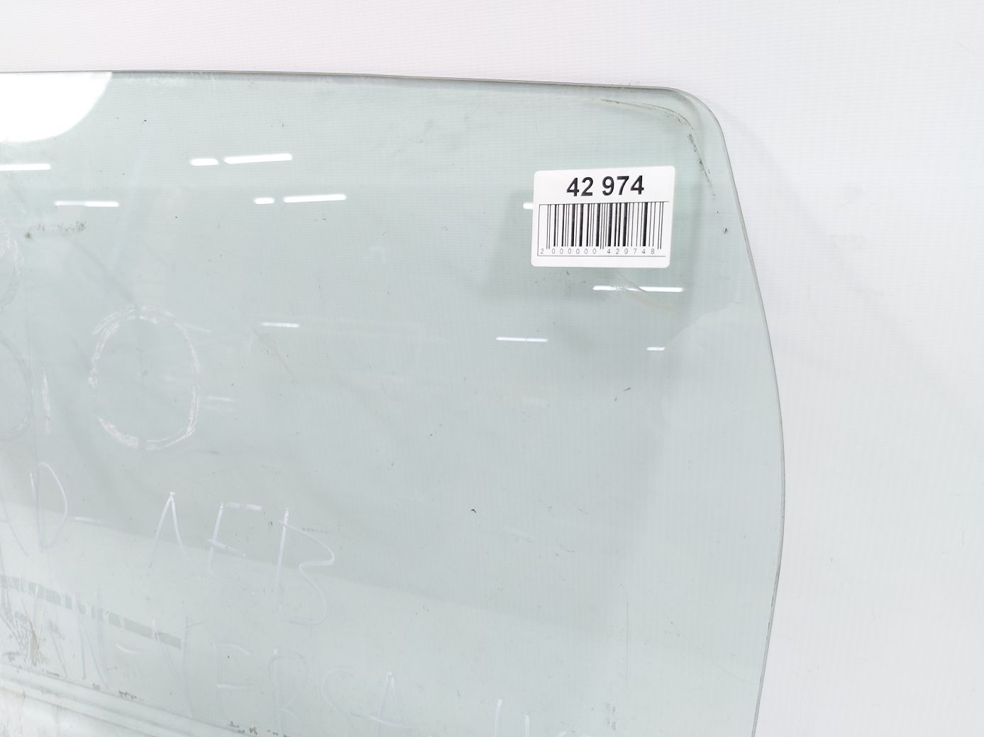 Versa note Скло дверей задньої лівої Nissan Versa Note 2014-2019 823013WC0A Nissan Versa Note 3