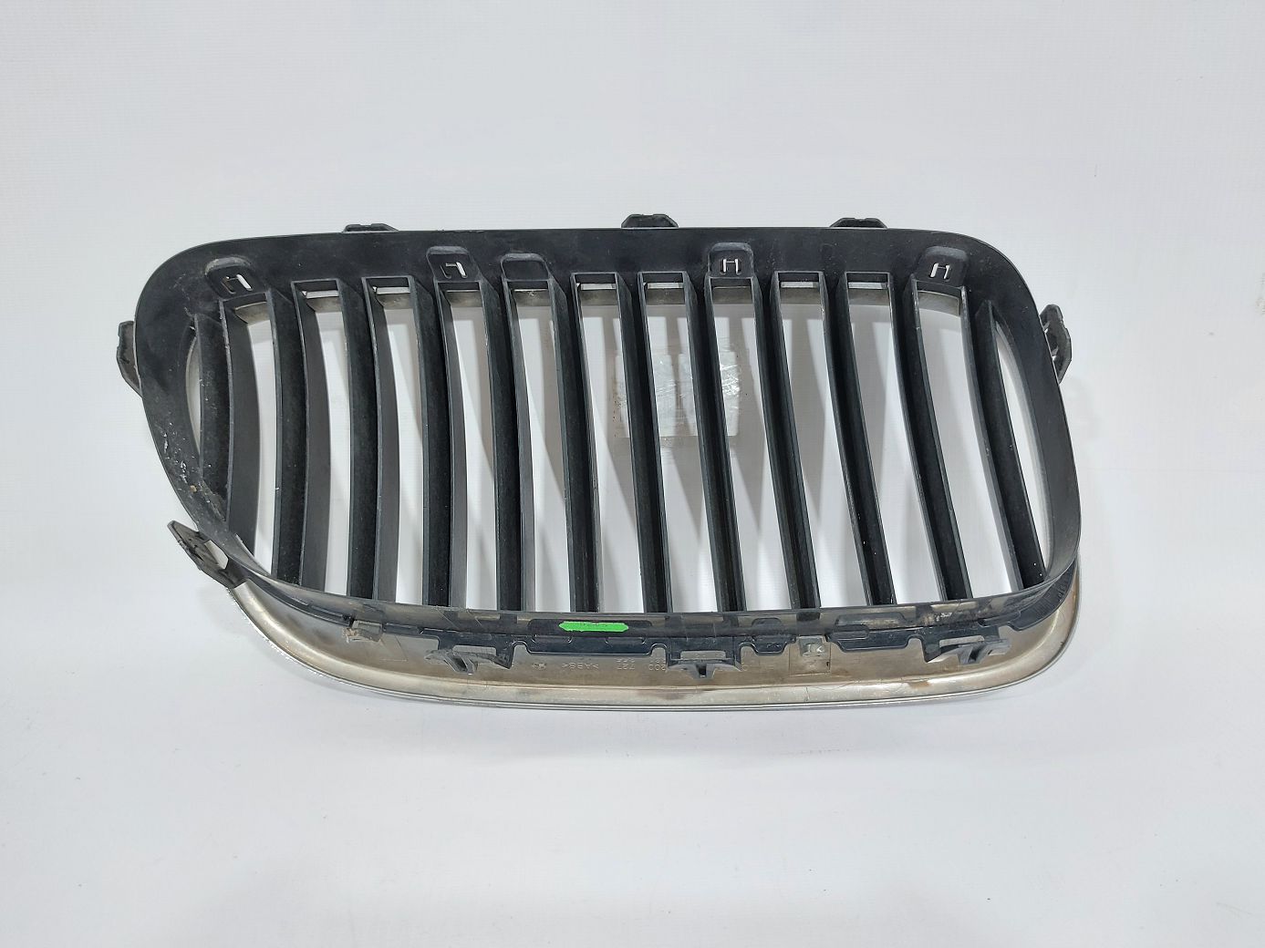 5 series Решітка бампера верхня ліва (ніздря) BMW 5 series 2011-2013 51137261355 BMW 5 series 4