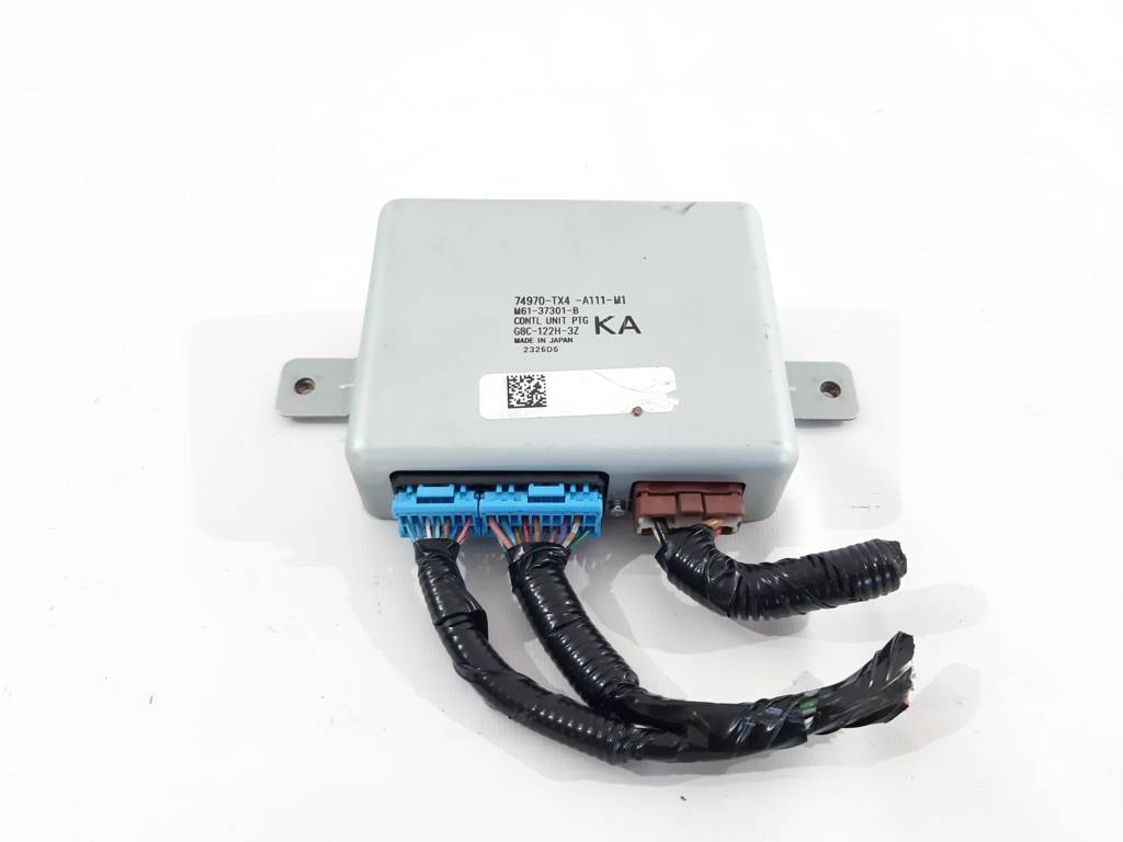 Rdx. Блок керування дверима заднім Acura RDX 2016-2018 74970TX4A111M1 Acura RDX Rdx. Блок керування дверима заднім Acura RDX 2016-2018 74970TX4A111M1 Acura RDX