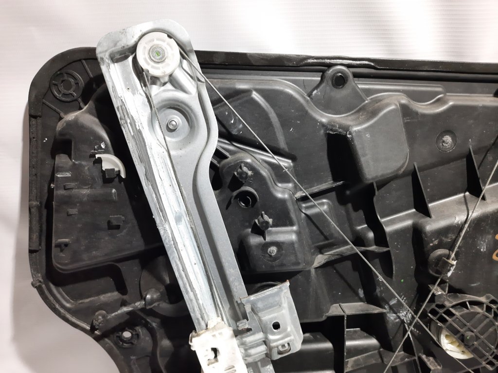 Sonata Стеклоподъемник двери передней правой Hyundai Sonata 2011-2013 824813Q001 Hyundai Sonata 9