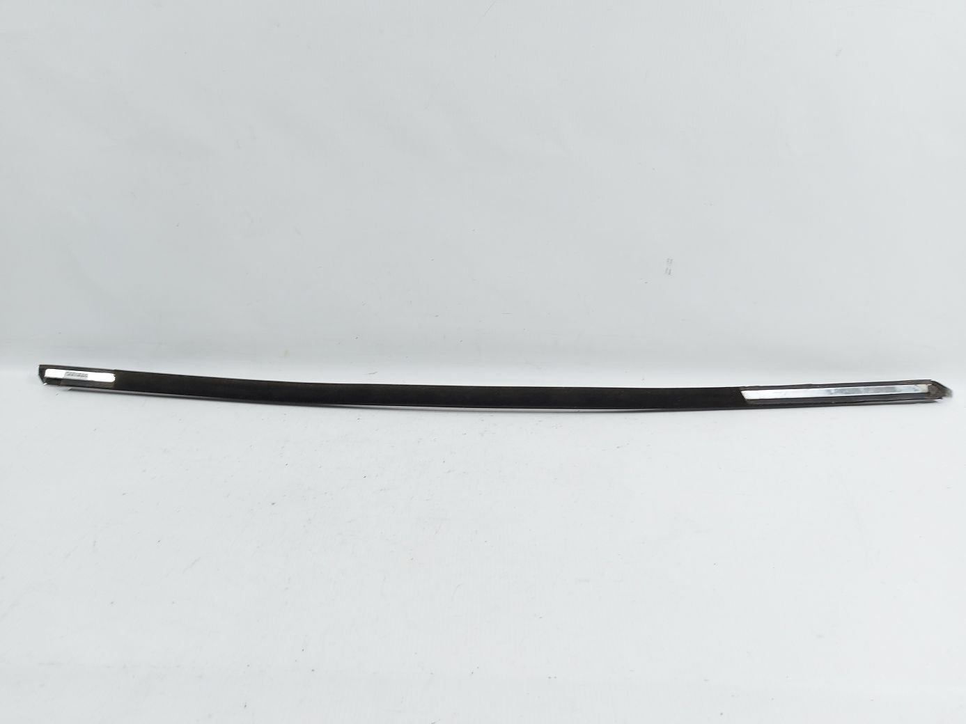 7 series Ущільнювальна гумка скла передньої лівої двері зовнішня BMW 7 2009-2015 51337178001 BMW 7 4 7 series Ущільнювальна гумка скла передньої лівої двері зовнішня BMW 7 2009-2015 51337178001 BMW 7 4