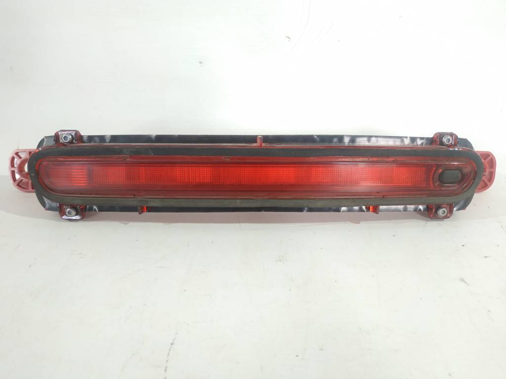 Versa. Подсветка номера (лампы) Nissan Versa 2015 240553AN0A Nissan Versa