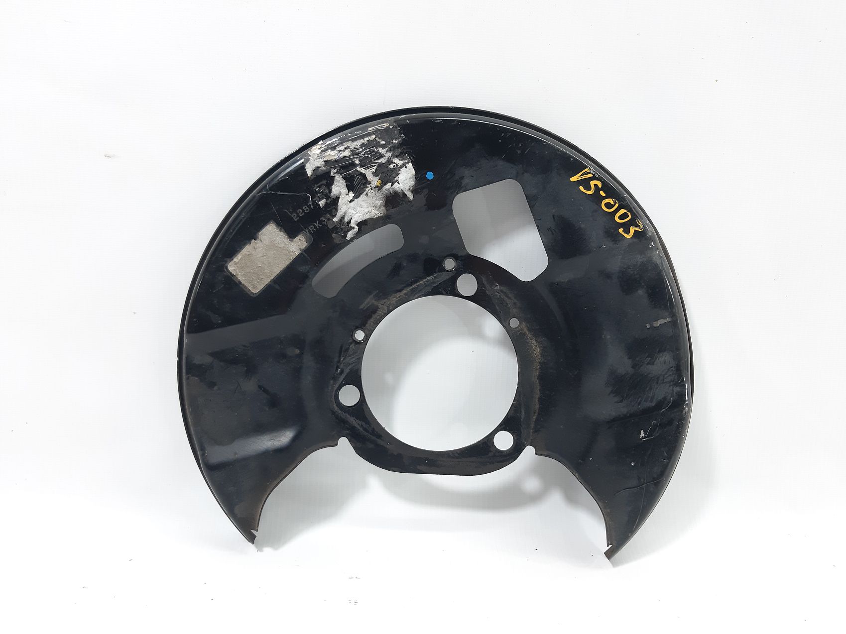 Malibu. Кожух тормозного диска переднего правый Chevrolet Malibu 2013-2015 20941794 Chevrolet Malibu