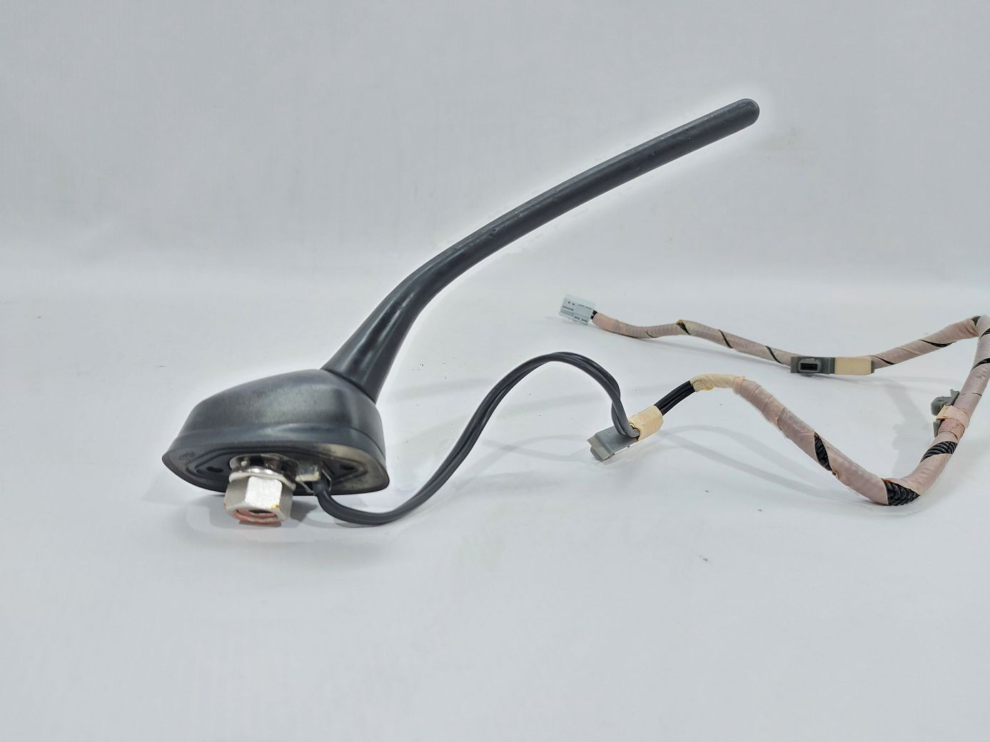 Insight Антенна (плавник) Honda Insight 2012-2014 39152TM8E02 Honda Insight 3