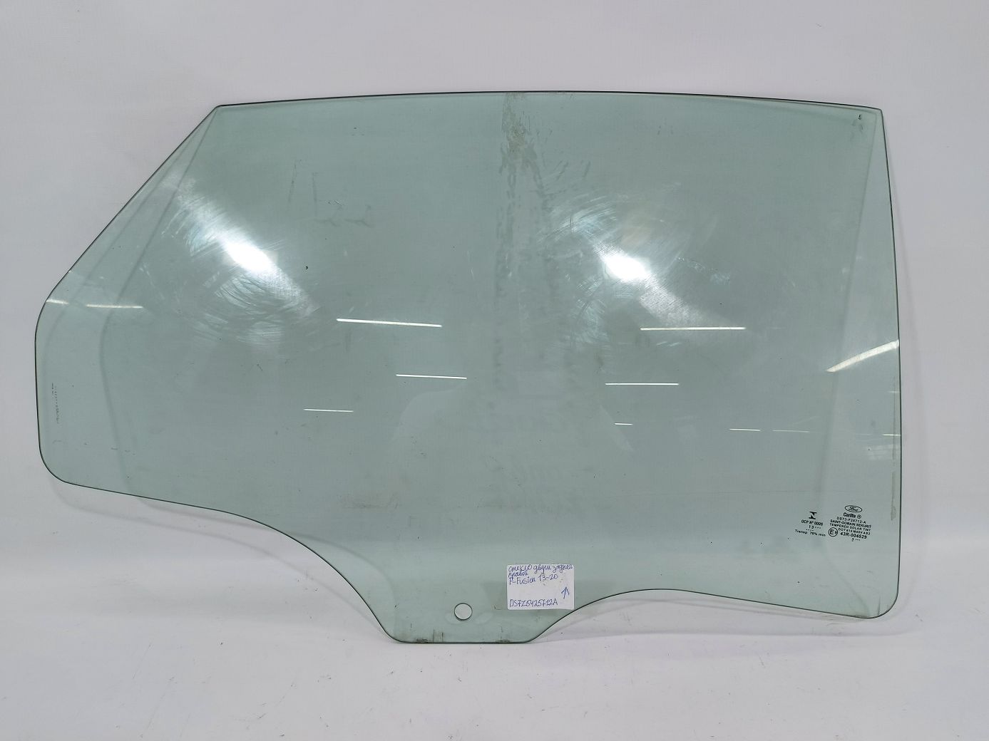 Fusion. Стекло двери задней правой Ford Fusion 2013-2020 DS7Z5425712A Ford Fusion