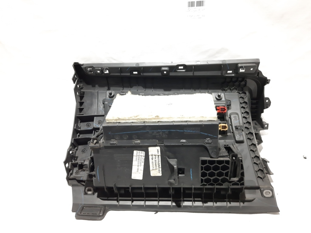 Passat s Бардачок Volkswagen Passat S 2012-2015 561857114C82V Volkswagen Passat S 20