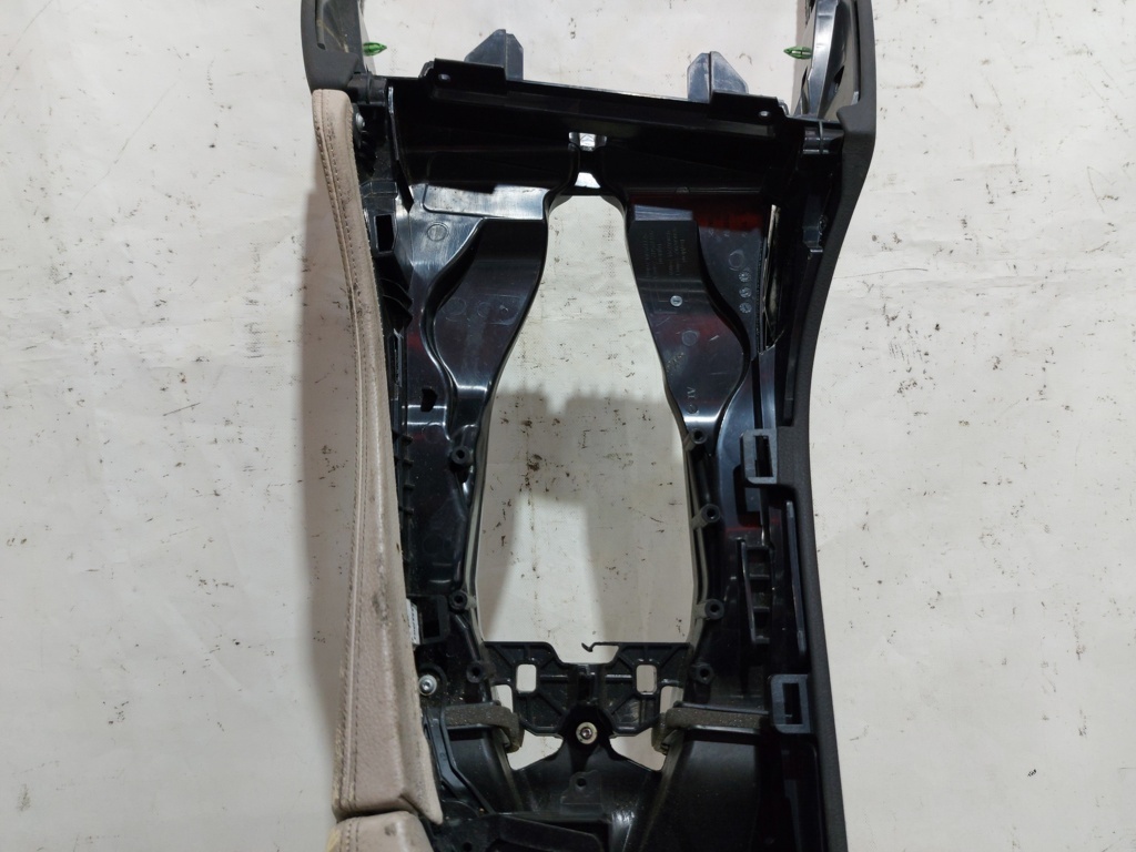 5 series Центральна консоль BMW 5 series 2012-2016 51169288908 BMW 5 series 3