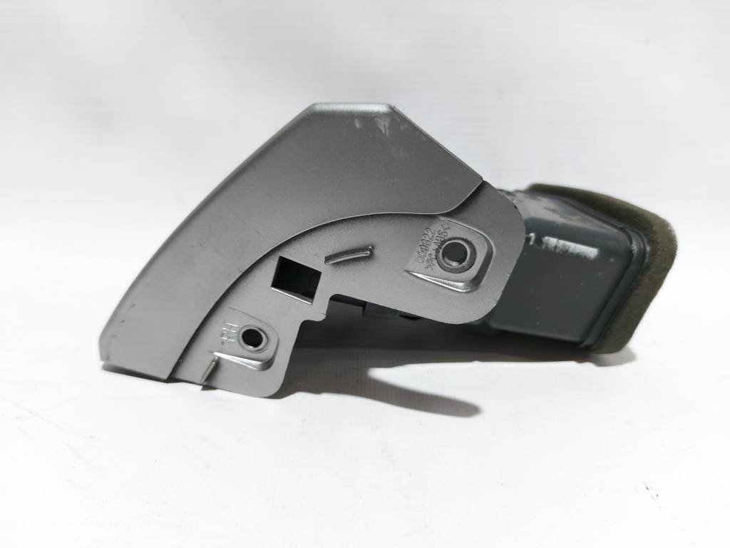 Veloster Решітка повітроводу торпеди права Hyundai Veloster 2012-2017 97490-2V000-RDR Hyundai Veloster 3 Veloster Решітка повітроводу торпеди права Hyundai Veloster 2012-2017 97490-2V000-RDR Hyundai Veloster 3