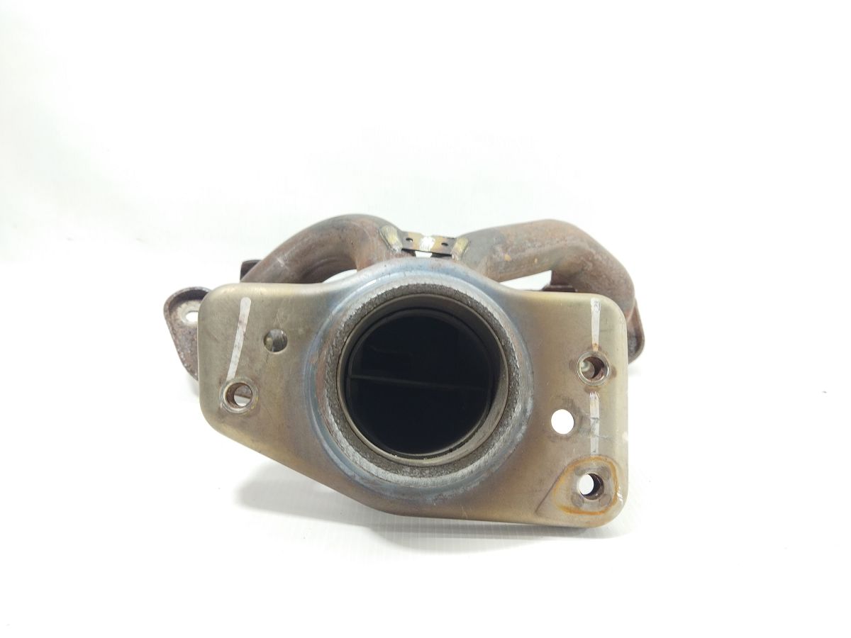 Sentra Випускний колектор Nissan Sentra 2013-2019 14002ET00A Nissan Sentra 4