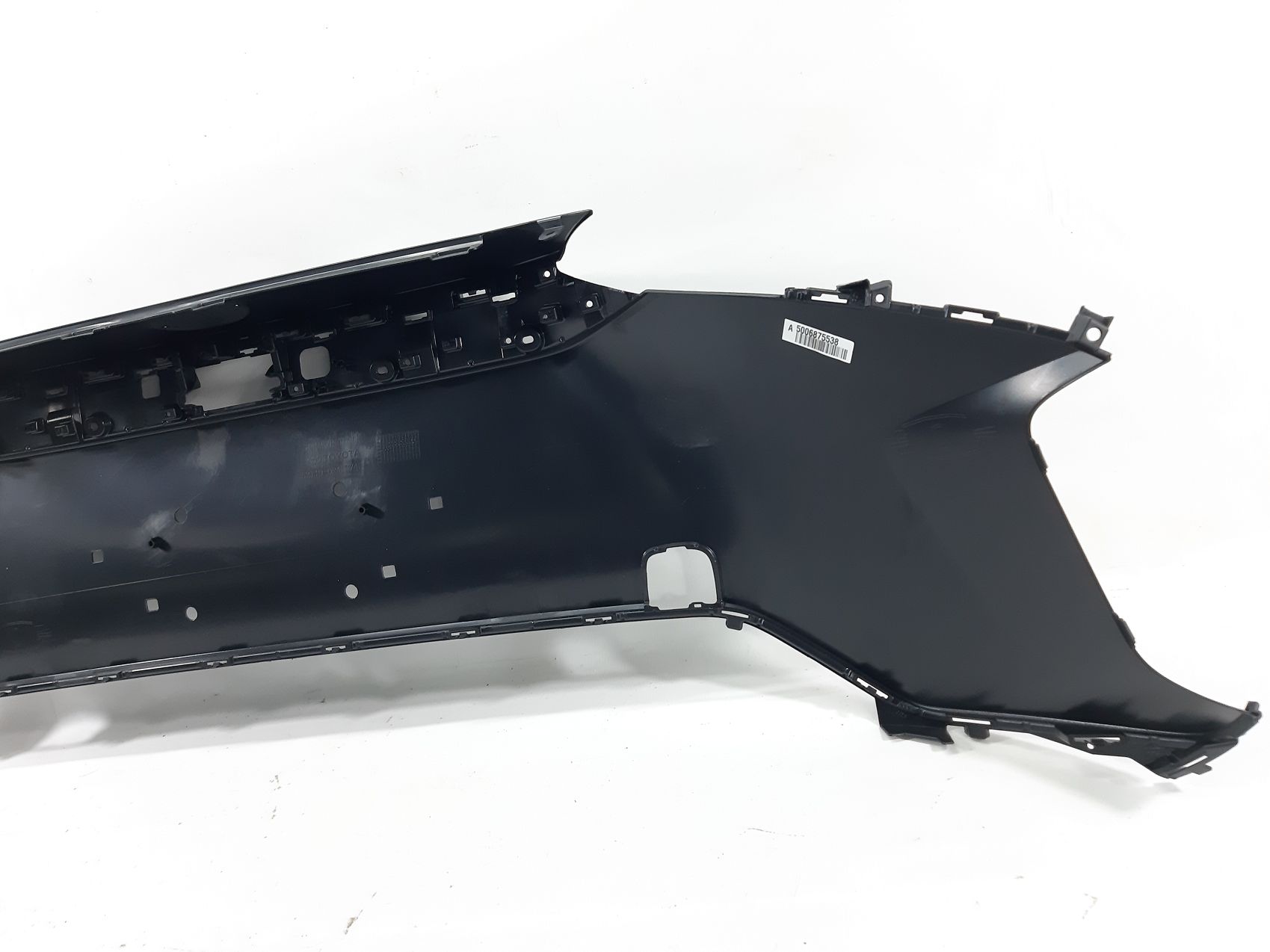 Передні бампери Бампер передній Toyota BZ4X 2022 52119-0R937 Toyota bB 6