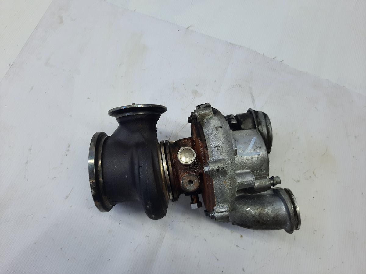 7 series Турбина двигателя правая BMW 7 2012 11657646092 BMW 7 2
