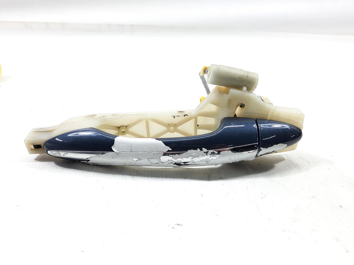 Cadenza Ручка дверей задньої лівої (синя) хром зовнішня Kia CADENZA 2014-2016 826513R010B3U Kia CADENZA 3