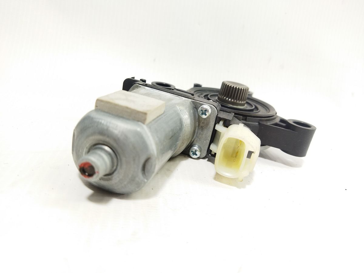 Soul Мотор склопідйомника двері задньої правої Kia Soul 2014-2019 83460B2000 Kia Soul 3