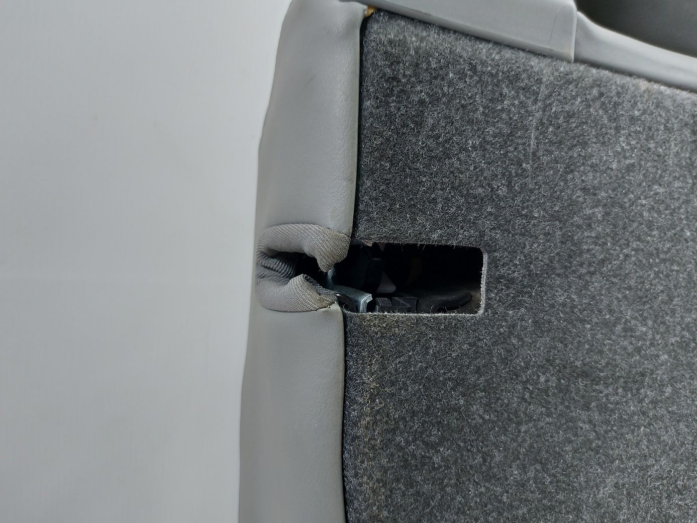 Malibu Спинка заднього ряду сидінь ліва Chevrolet Malibu 2013 20931445 Chevrolet Malibu 8