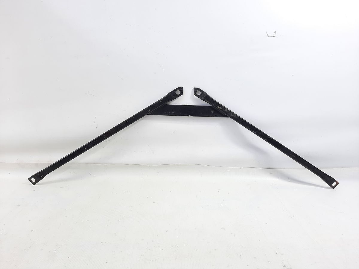 328i xdrive. Розпорка склянок передніх BMW 328i xDrive 2012-2016 51617378711 BMW 328i xDrive