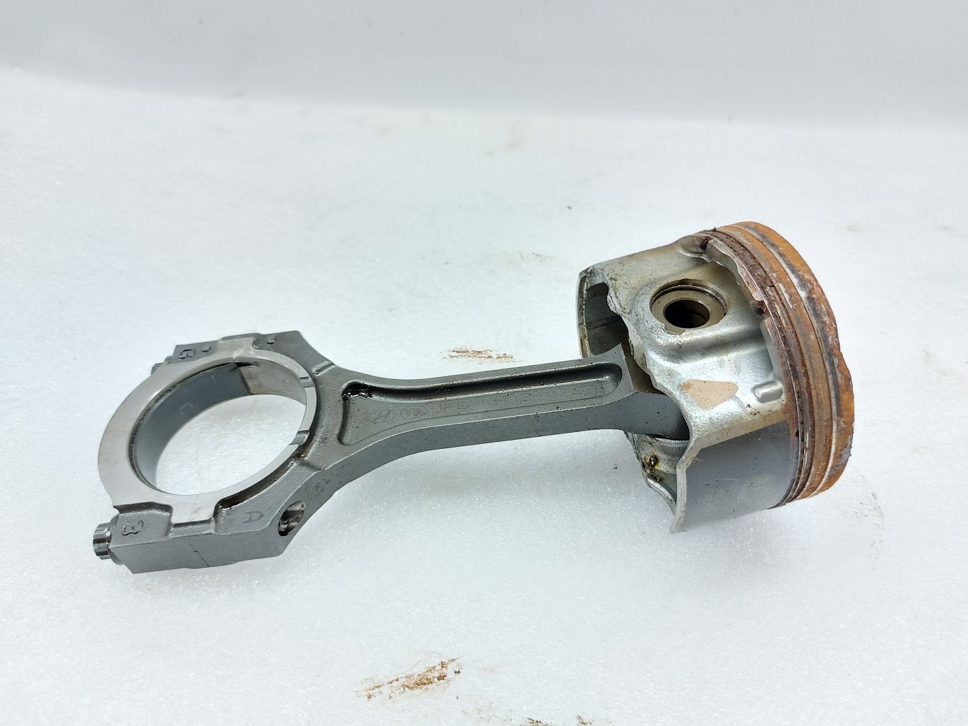 Cadenza. Шатун із поршнем (поршня брак) Kia CADENZA 2014-2020 235103L100 Kia CADENZA