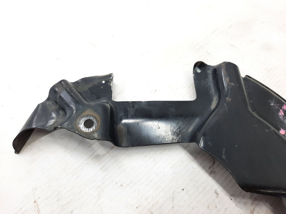 Fiesta sedan Пыльник тормозного диска переднего левого Ford Fiesta sedan 2014-2019 C1BZ2K005A Ford Fiesta sedan 2