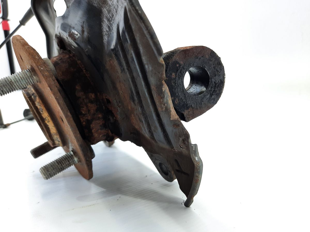 Insight Поворотний кулак передній лівий Honda Insight 2010 51216TM8A00 Honda Insight 6