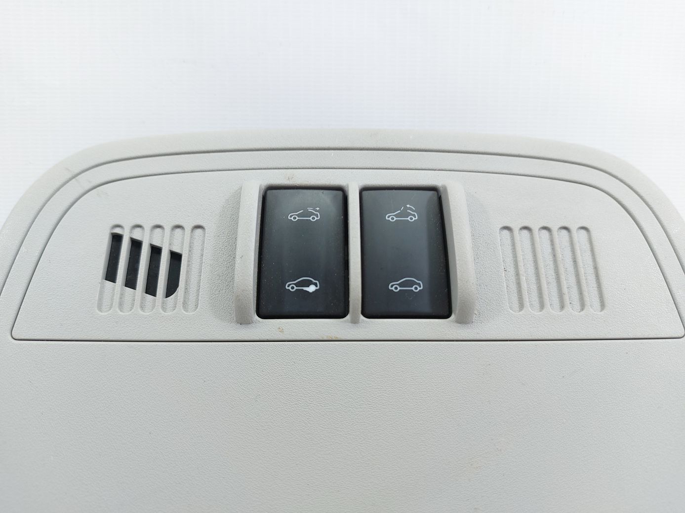 Regal Плафон передній стельовий Buick Regal 2014-2017 23149040 Buick Regal 3