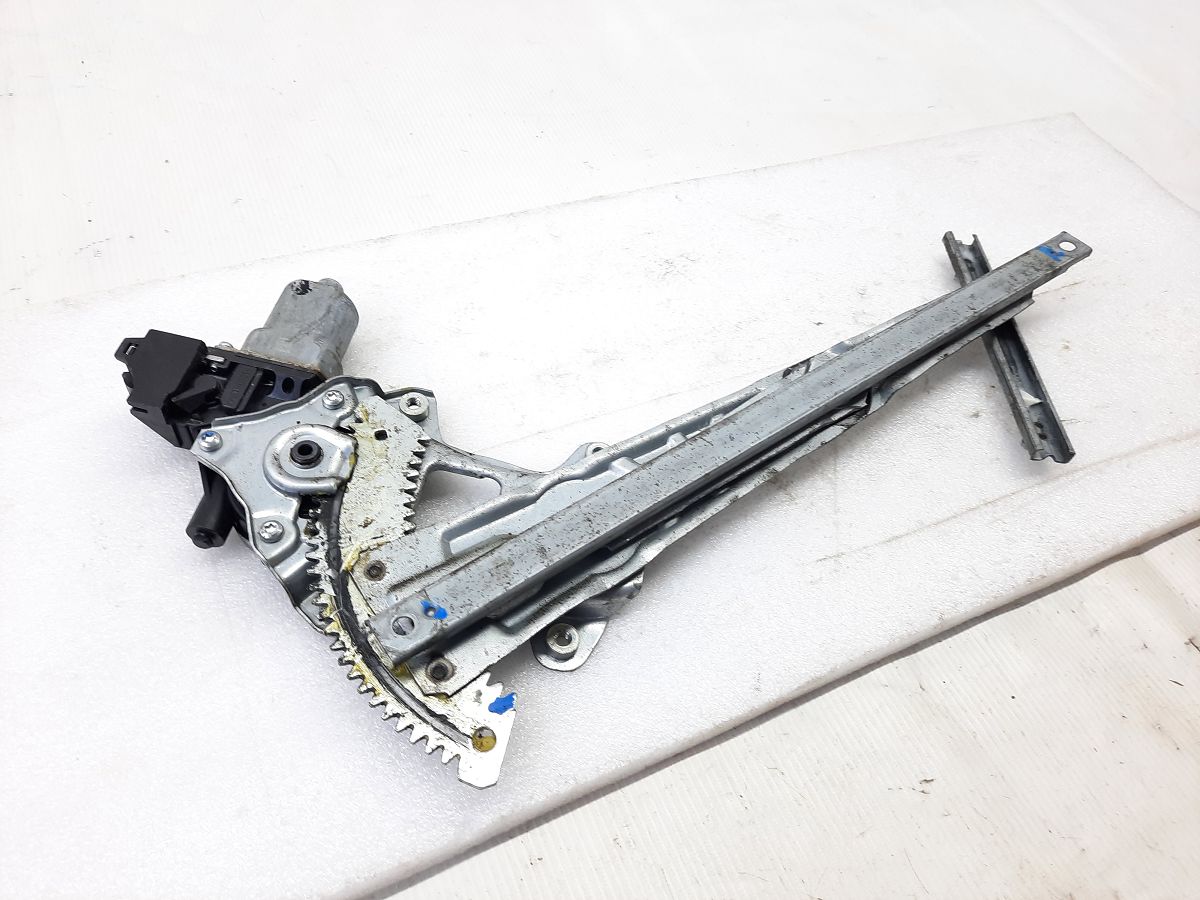 Altima Склопідйомник двері задньої лівої Nissan Altima 2013-2018 827213TA0A Nissan Altima 2