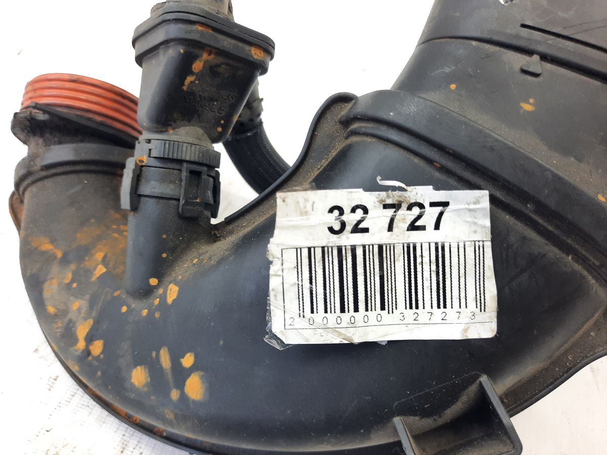 7 series Патрубок воздушного фильтра левый BMW 7 2012 13717577451 BMW 7 6