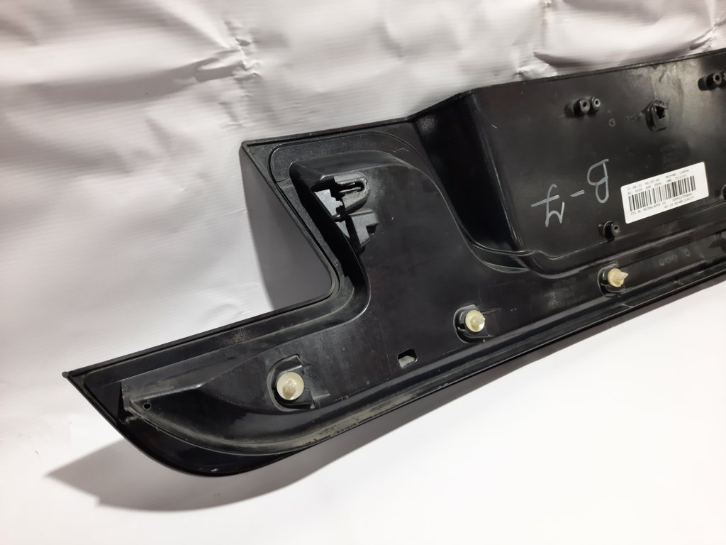 7 series Накладка кришки багажника BMW 7 2012 51497186533 BMW 7 6