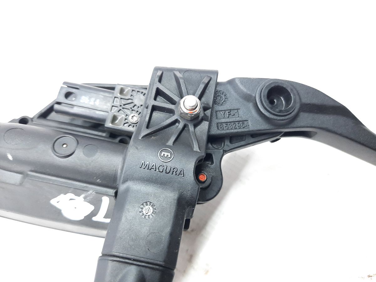 R 1200 Ручка сцепления BMW R 1200 2014 32728524919 BMW R 1200 3