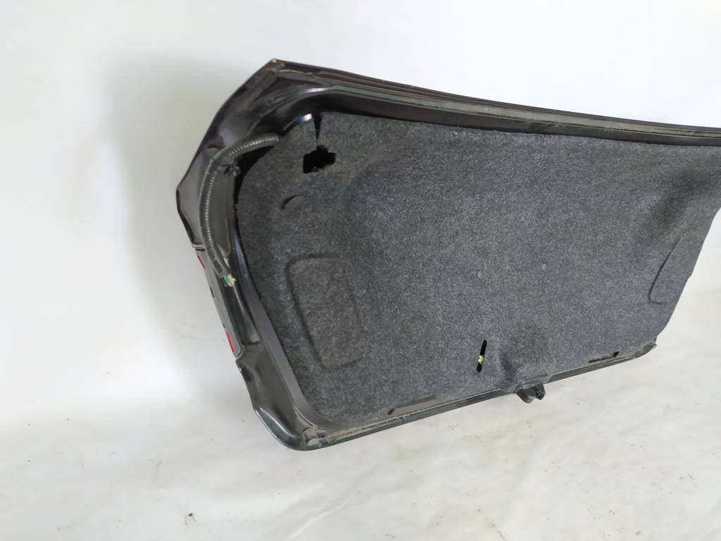 Dart Кришка багажника Dodge Dart 2013-2019 68081664AC Dodge Dart 45