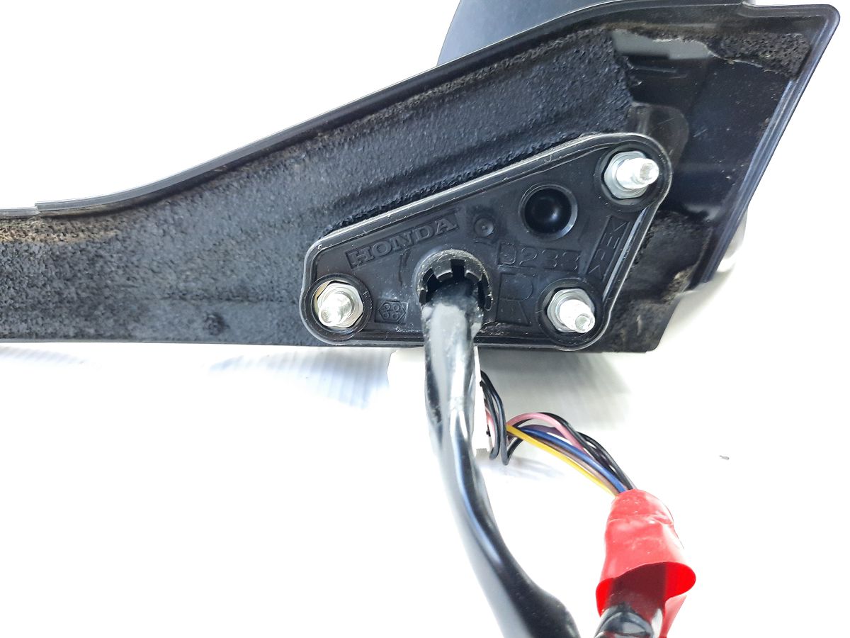 Insight Зеркало правое Honda Insight 2010 76205TMG21ZF Honda Insight 3
