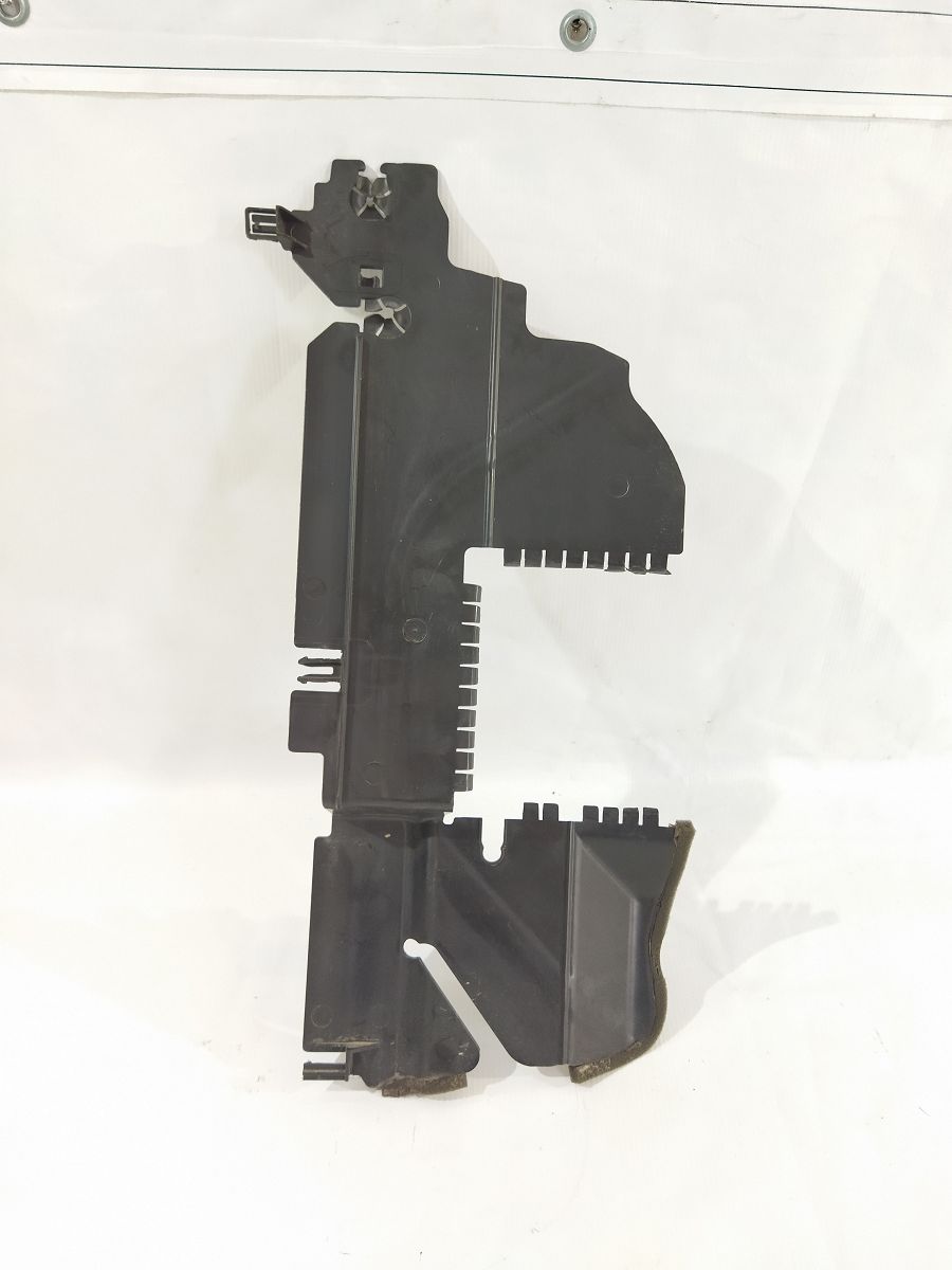 Altima. Дефлектор радіатора лівий Nissan Altima 2013-2015 921853TA0A Nissan Altima