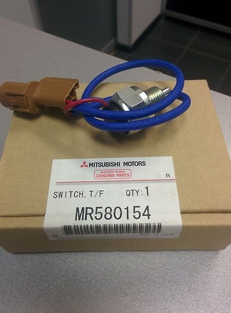 Вольтметры. Датчик роздавальної коробки MITSUBISHI MR580154