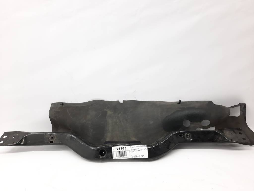 Patriot. Планка телевизора верхняя Jeep Patriot 2011 68051629AF Jeep Patriot