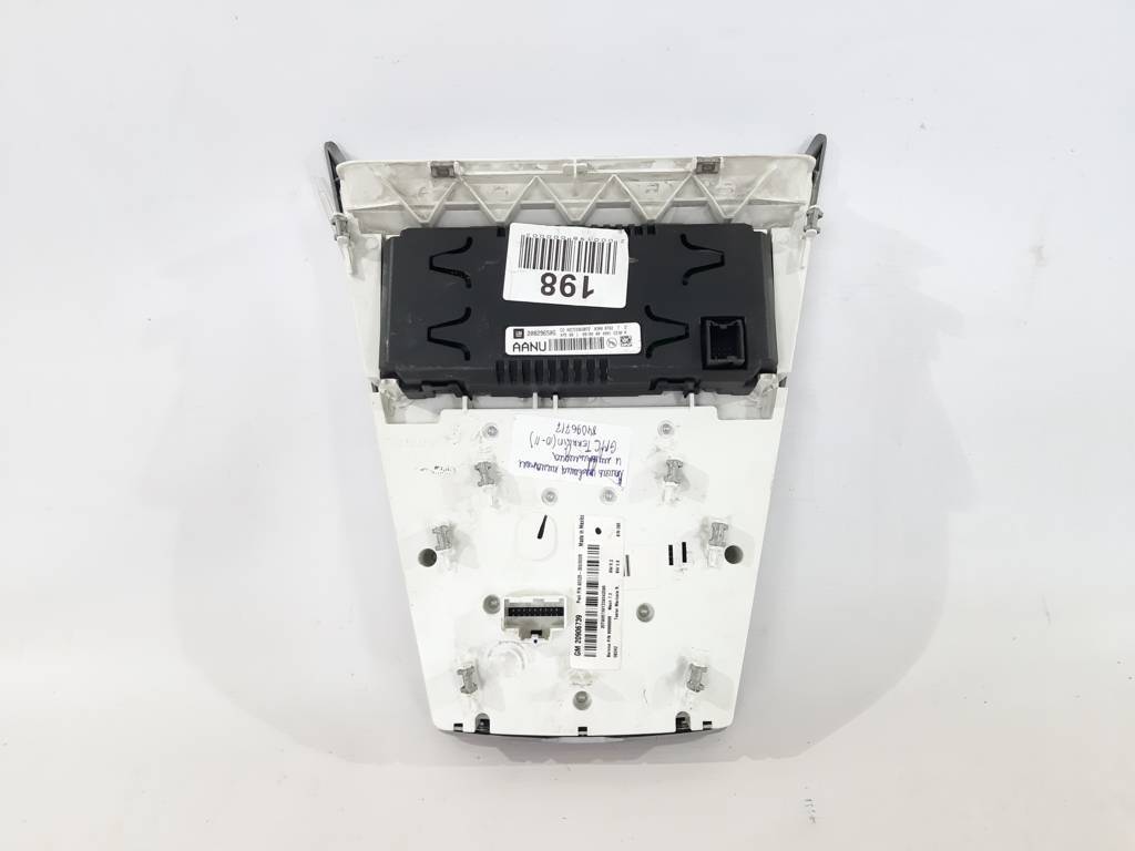 Terrain Блок кнопок в торпедо центральный GMC Terrain 2010-2011 84096717 GMC Terrain 2