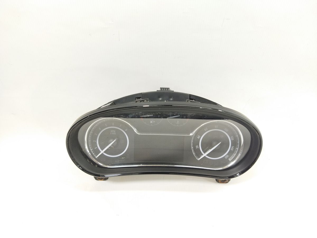 Regal Панель приладів Buick Regal 2014-2017 23242197 Buick Regal 6