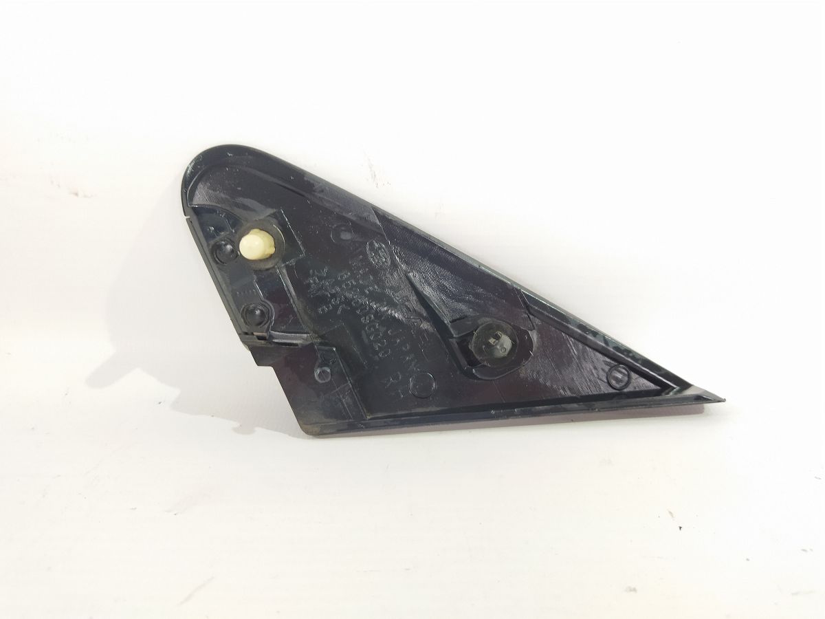 Forester Кутник крила переднього правий Subaru Forester 2014-2018 65250SG020 Subaru Forester 2