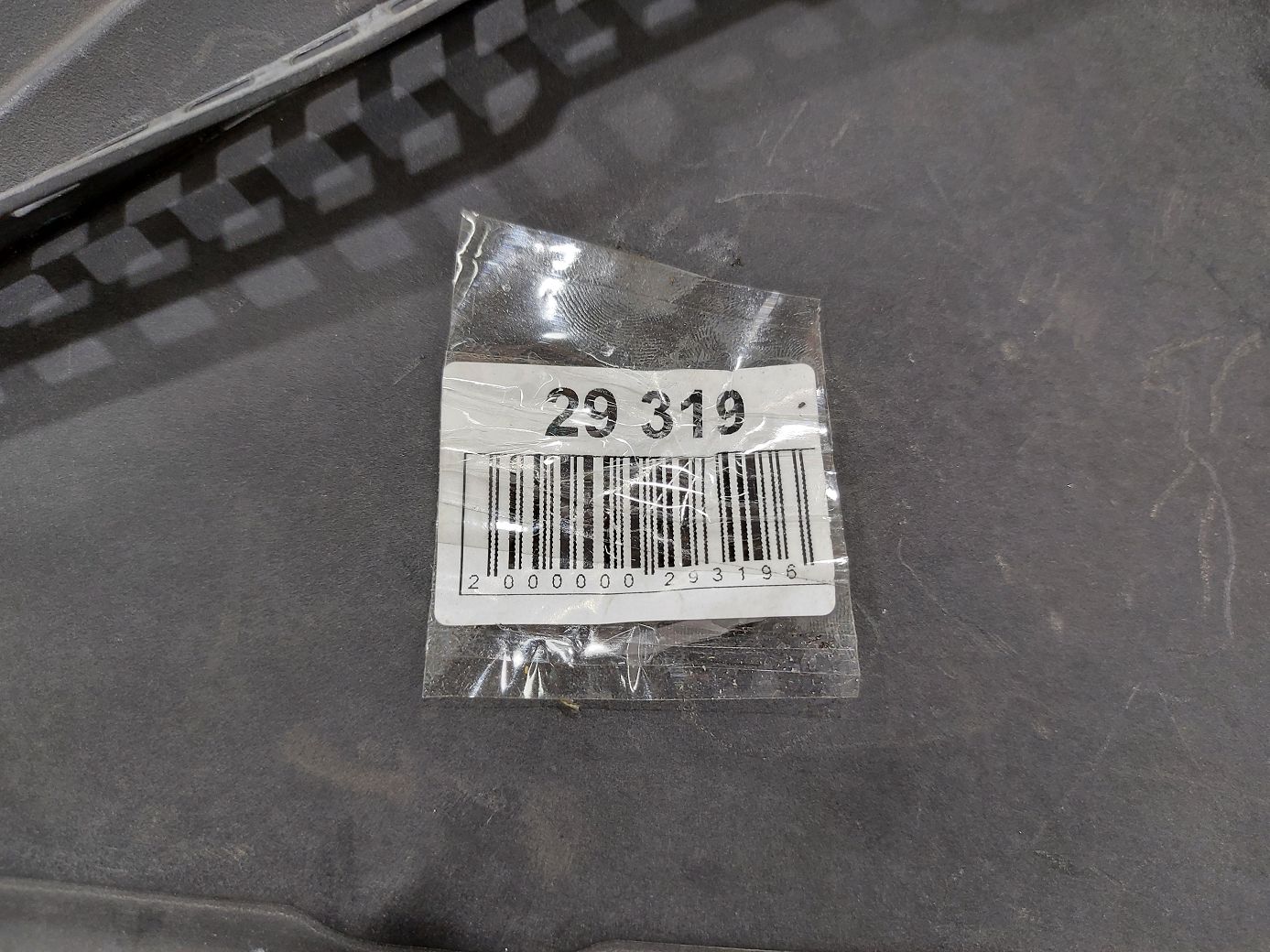 5 series Накладка водостока под лобовое стекло боковая левая BMW 5 series 2011-2019 51717216977 BMW 5 series 3