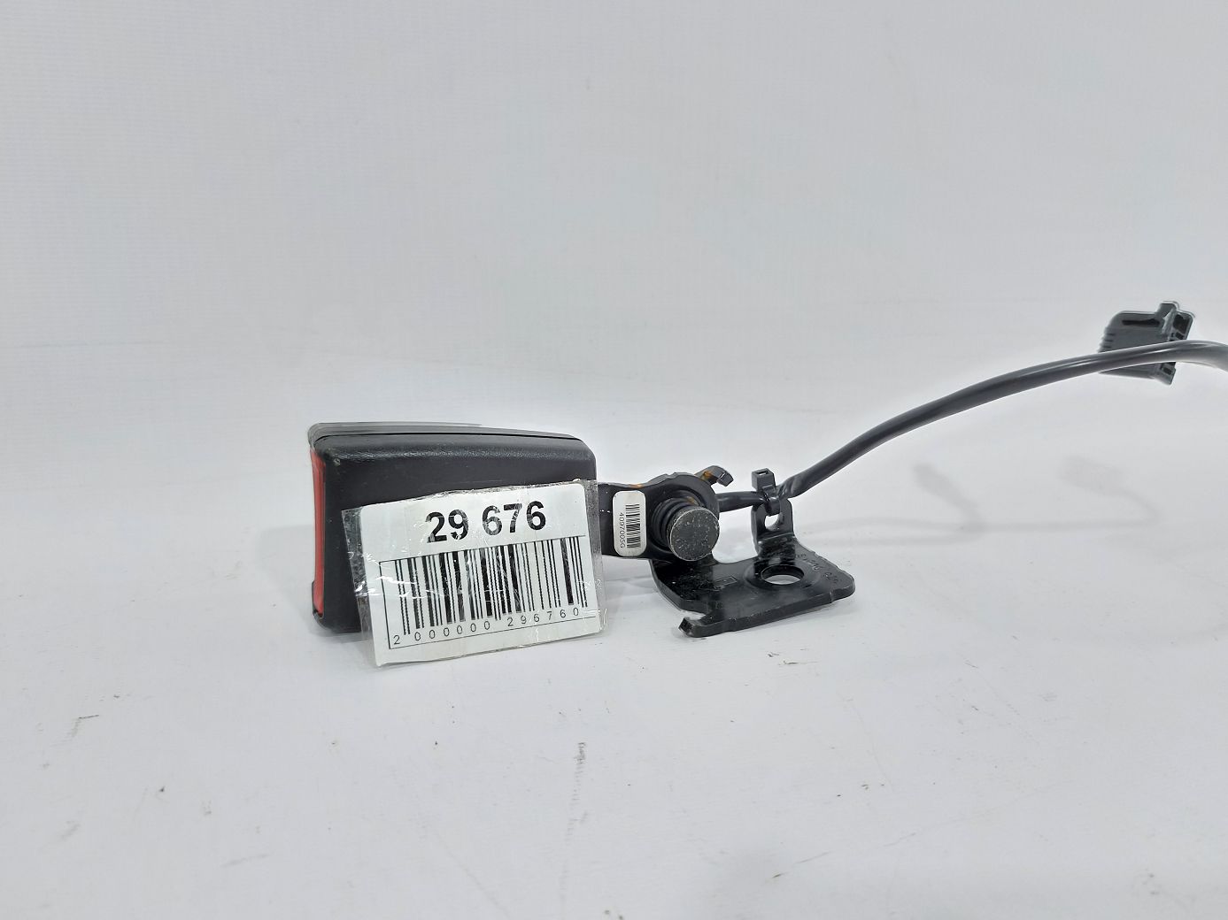 Volt. Замок ремня безпеки задній лівий Chevrolet Volt 2011-2015 19257499 Chevrolet Volt