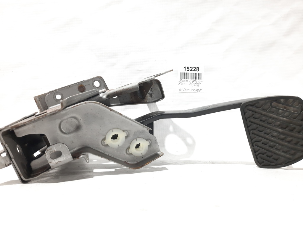 Sentra Педаль тормоза Nissan Sentra 2013-2019 465013RA0B Nissan Sentra 9