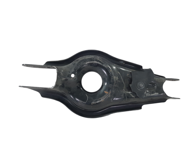 Model 3. Рычаг нижний под пружину задний правый Tesla Model 3 2021-2023 104445100F Tesla Model 3