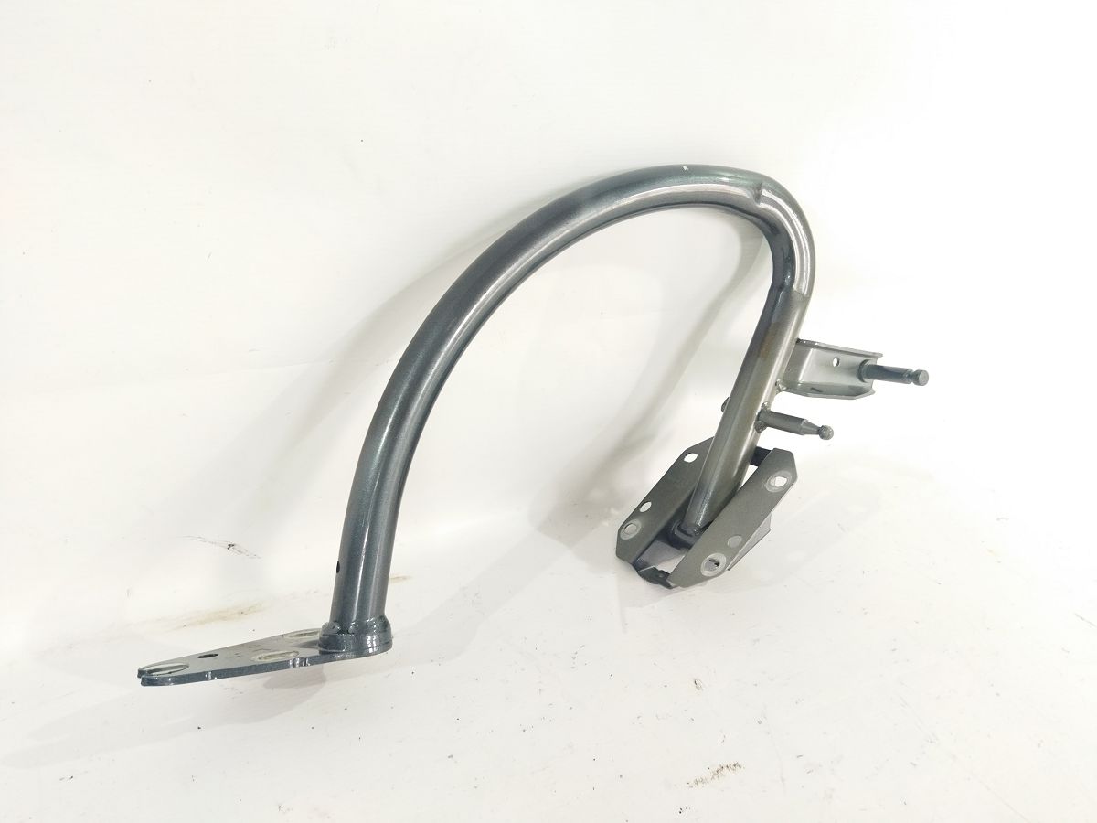 A4 Петля крышки багажника левая Audi A4 2013-2016 8K5827301AC Audi A4 2