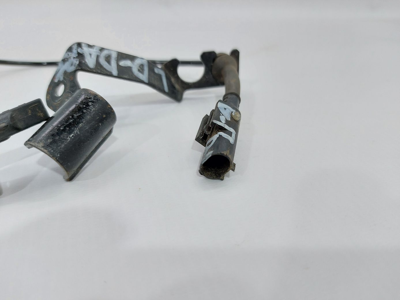 Dart Датчик ABS задний левый/правый Dodge Dart 2013 68082090AC Dodge Dart 12 Dart Датчик ABS задний левый/правый Dodge Dart 2013 68082090AC Dodge Dart 12