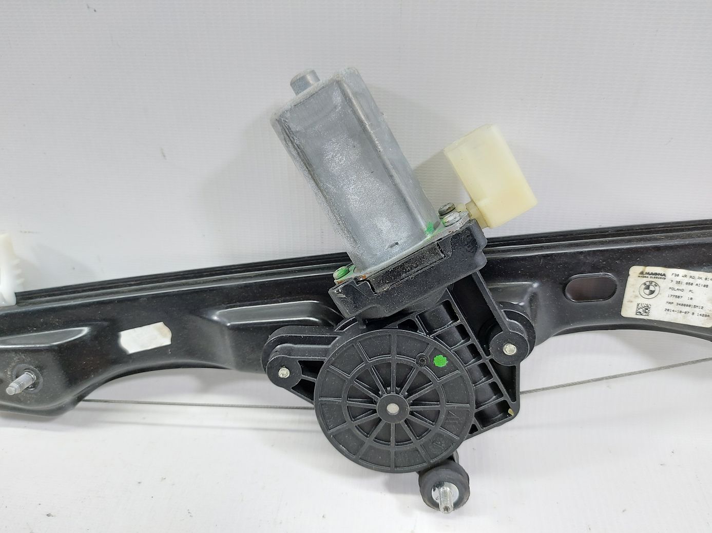 328i xdrive Склопідйомник дверей задньої правої BMW 328i xDrive 2012-2016 51357281888 BMW 328i xDrive 4