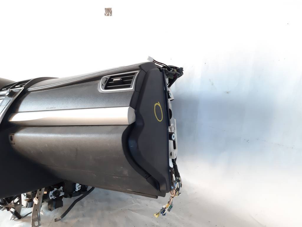 Camry Торпеда голая Toyota Camry 2015-2017 5530106210C0 Toyota Camry 3
