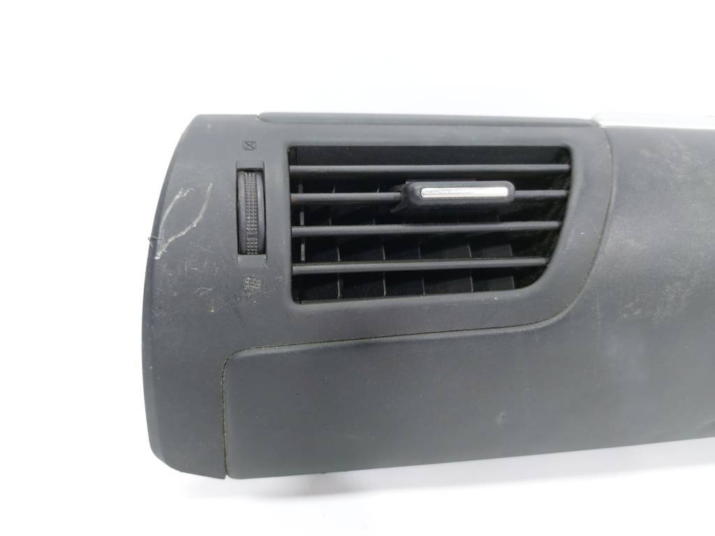 Scion iq Накладка торпеди права (повітропровід) Toyota Scion IQ 2012-2015 5530274051C3 Toyota Scion IQ 2