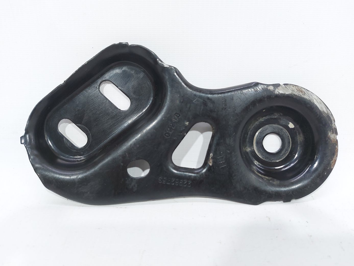 Malibu Кронштейн переднего подрамника передний левый Chevrolet Malibu 2016-2021 22982753 Chevrolet Malibu 2